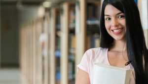 estudante de faculdade