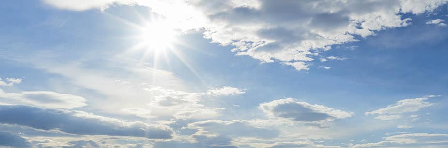 céu e nuvens representando efeito estufa