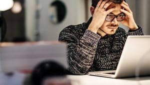 estudante vendo se perdeu bolsa do prouni