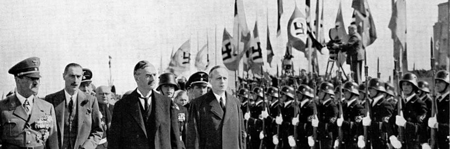 hitler e nazistas