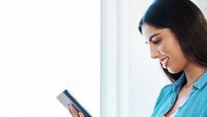 estudante vendo sobre reforma da previdência para o enem