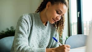 estudante do vestibular de ciências biológicas