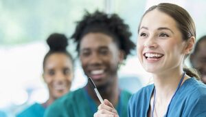 melhores faculdades de enfermagem