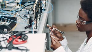 Quanto custa a faculdade de Engenharia Elétrica