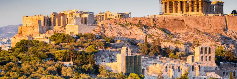 Ruínas de acrópole em Atenas